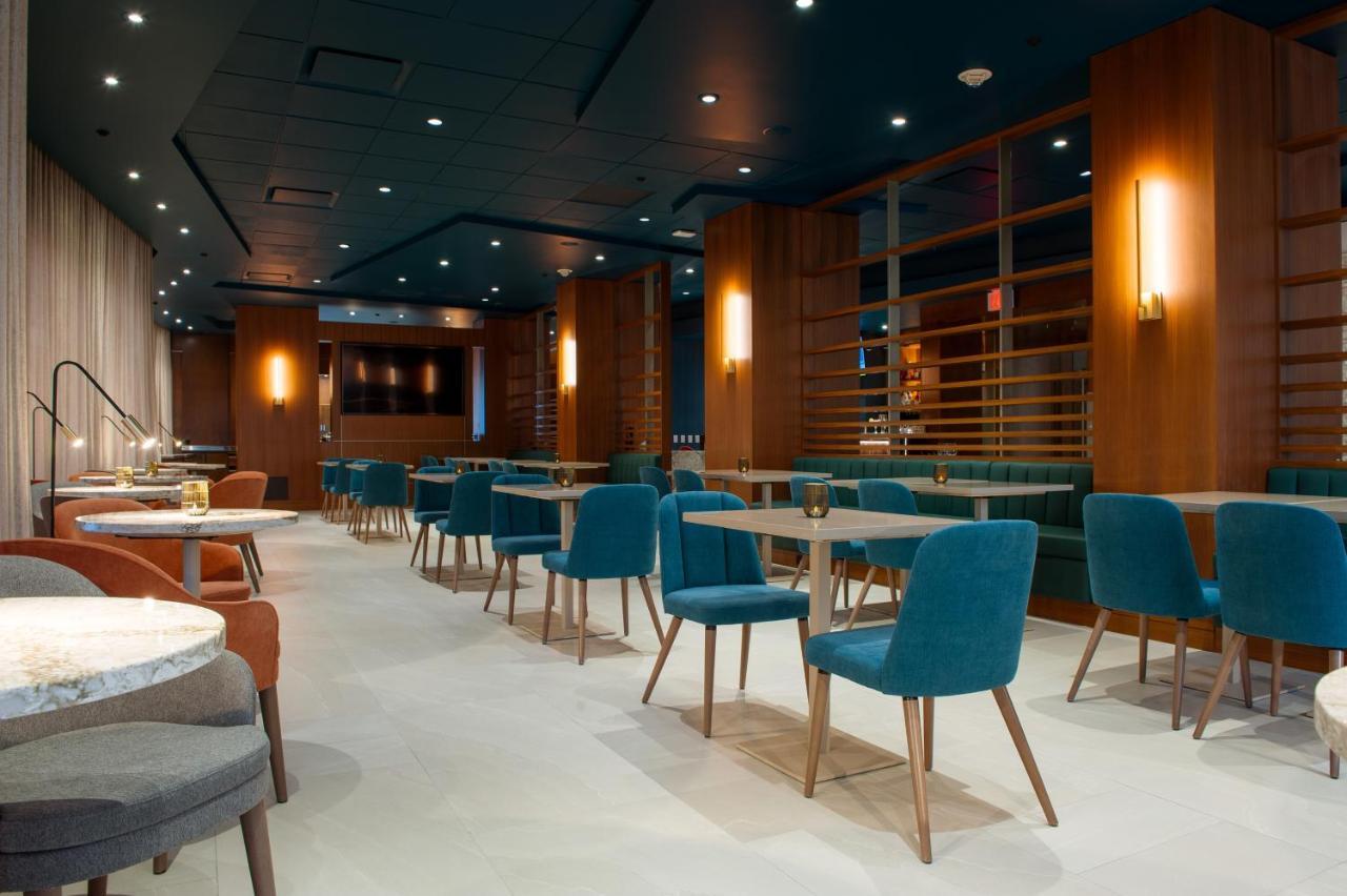 אדמונטון Matrix Hotel מראה חיצוני תמונה