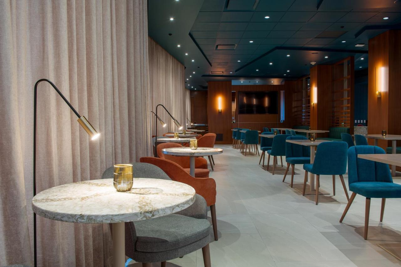 אדמונטון Matrix Hotel מראה חיצוני תמונה