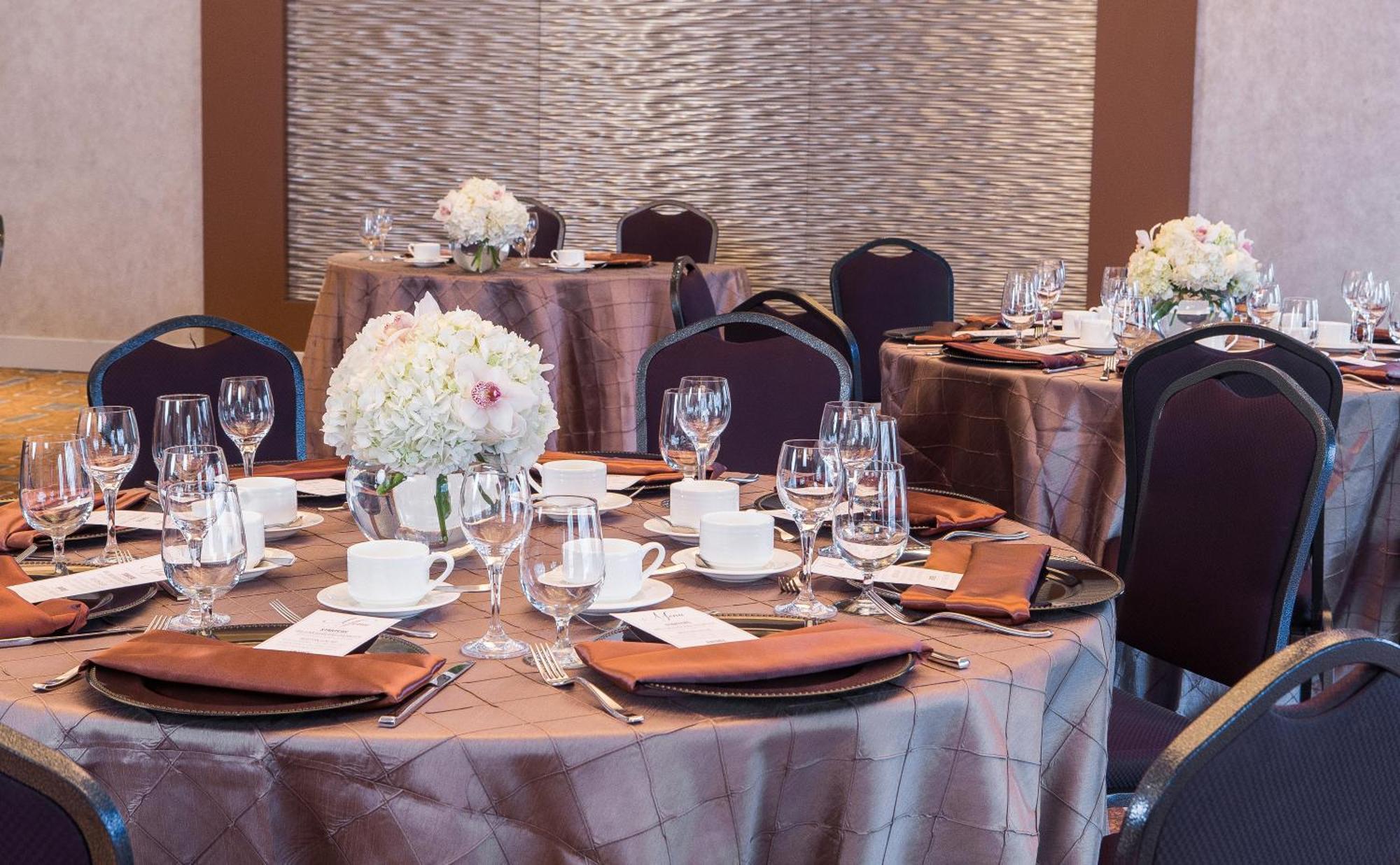 אדמונטון Matrix Hotel מראה חיצוני תמונה