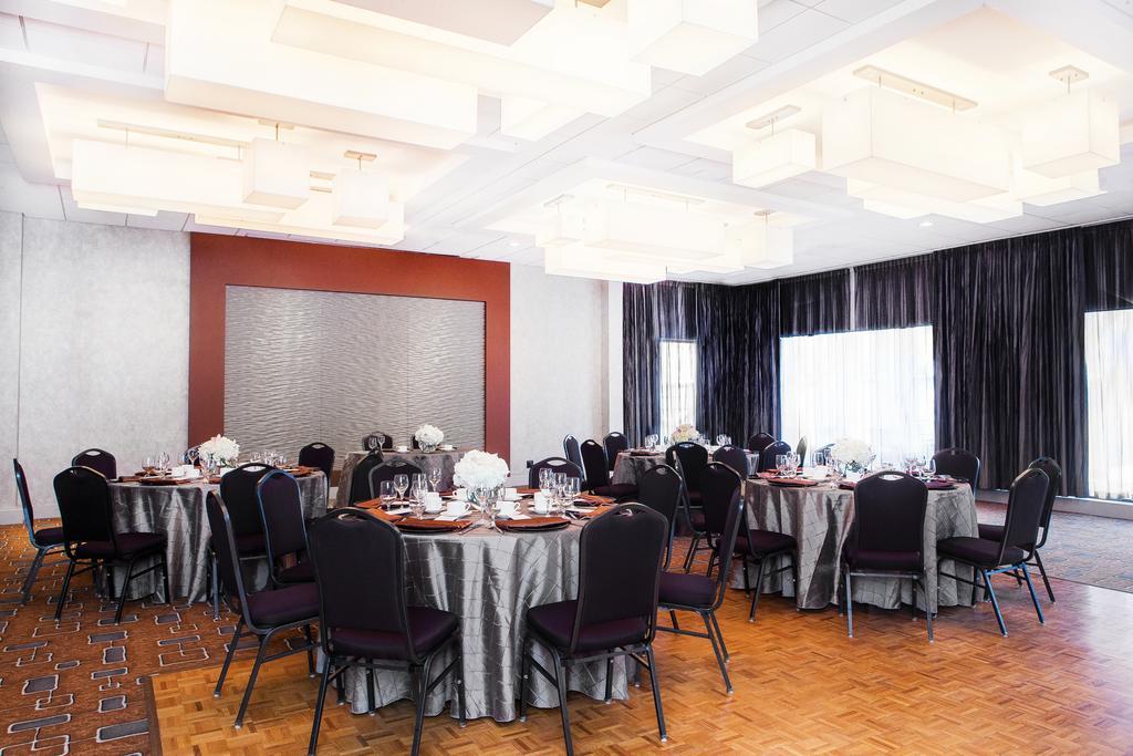 אדמונטון Matrix Hotel מראה חיצוני תמונה